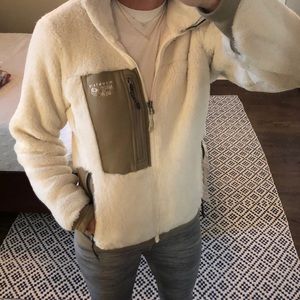 Mountain Hardwear monkey fleece